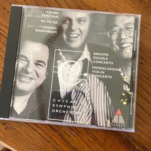 🌼🌿Gently used CD. Brahms double concerto, Mendelssohn Violin Concerto 🎶